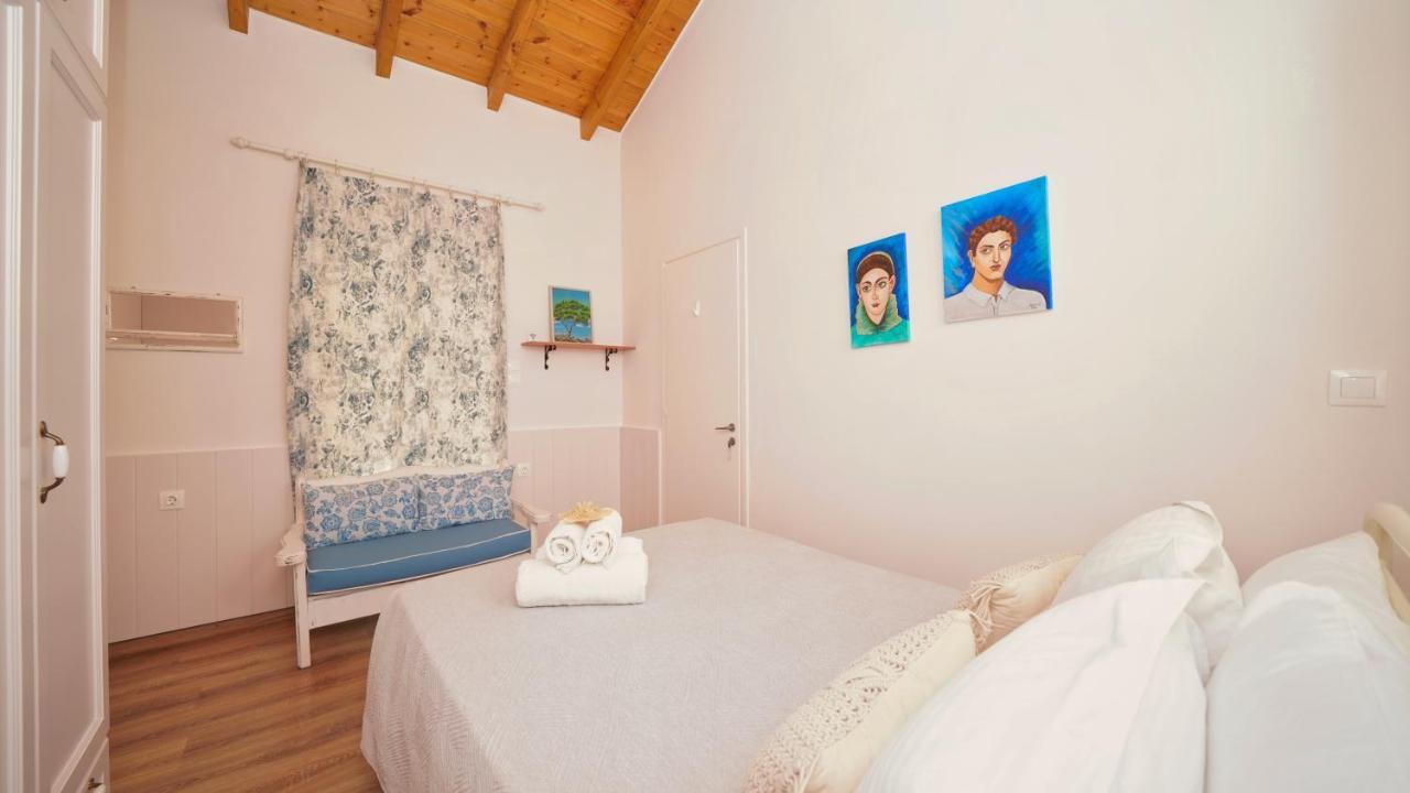 Elli Apartment Ermioni Bagian luar foto